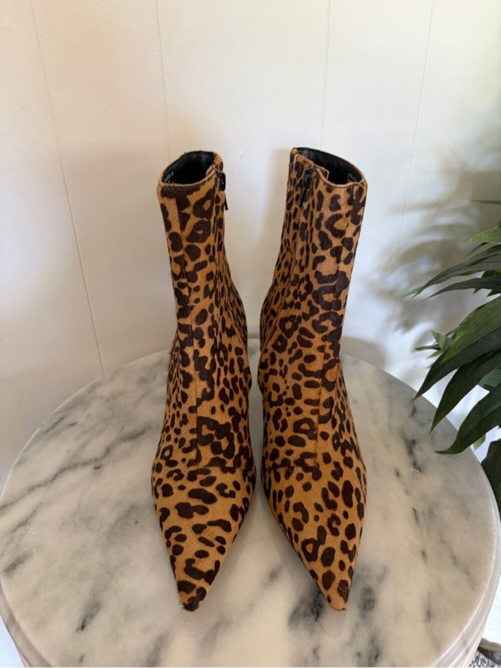 Steve Madden Alston Womens Boots Size 6.5 Leopard Print Calf Hair Pointy Toe - Picture 2 of 7